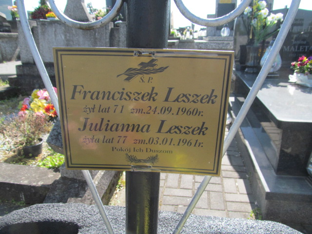 Grób Franciszek Leszek