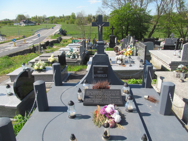 Grób Stanisława Kowalska