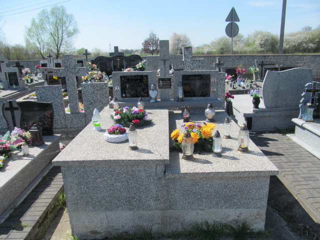 Grób Cezary Zawadka
